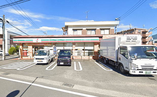 セブンイレブン渋沢店