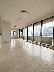 ル・サンク仙台 14階4LDKのリビング/ダイニング