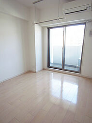 アドバンス三宮シュロス 7階1Kのリビング/ダイニング