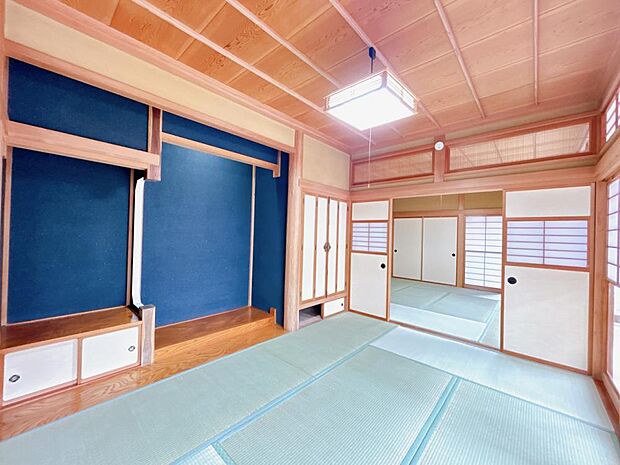 【リフォーム済】床の間やお仏壇を置くスペースもございます。こちらも障子・襖の張替え、畳の表替えを行っております。