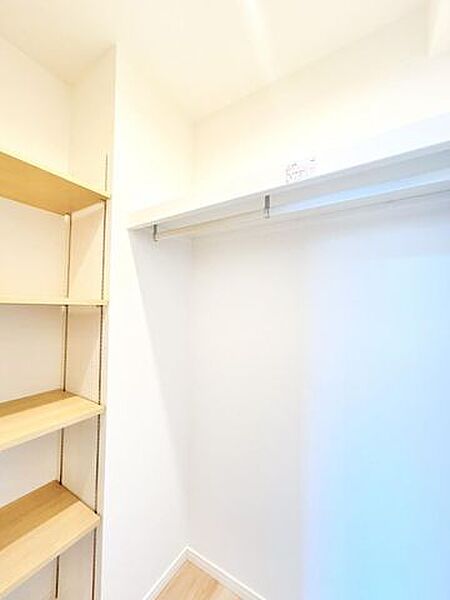 【リフォーム済】WICです。お荷物が多い方でも安心です。
