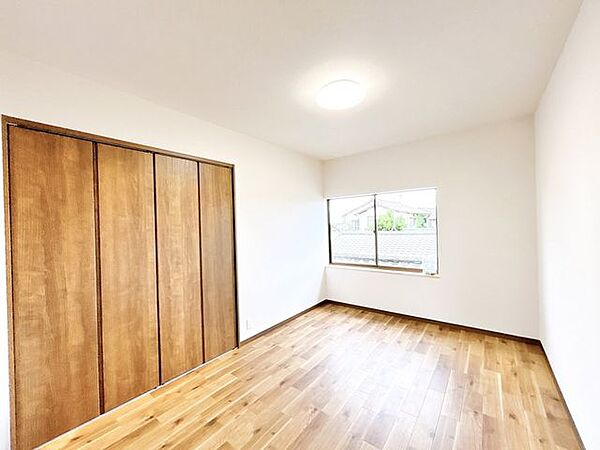 【リフォーム済】二階の居室は洋室に改装します。