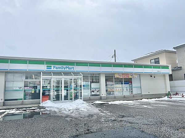 【周辺環境】ファミリーマート新潟善久店様まで約550ｍ（徒歩7分）です。