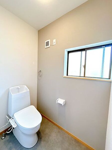 【リフォーム済】トイレは拡張し、新品交換しております。