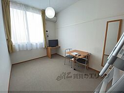 レオパレス丸の木 2階1Kのリビング/ダイニング