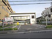 滋賀銀行 堅田駅前支店まで800メートル