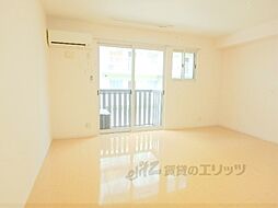 京阪石山坂本線 南滋賀駅 徒歩4分の賃貸アパート 2階1LDKのリビング/ダイニング