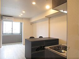 Ｆａｍｉｌｌｅ　Ｈａｎｅｋａ　Ｃ 202 2階1LDKのリビング/ダイニング