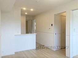 カレント新城 203 2階2LDKのリビング/ダイニング