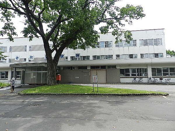 detached 北海道白老郡白老町東町２丁目3-17
地図を見る