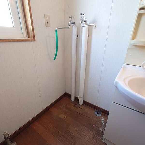 detached 北海道白老郡白老町東町２丁目3-17
地図を見る