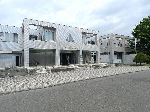 detached 北海道白老郡白老町高砂町１丁目4-4-1
地図を見る