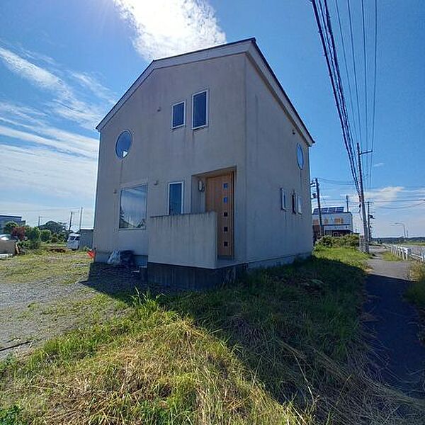 detached 北海道勇払郡厚真町字上厚真
地図を見る