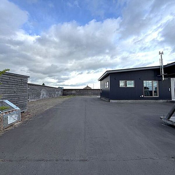 detached 北海道白老郡白老町字社台62-5
地図を見る