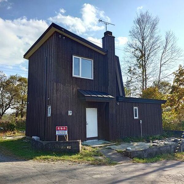 detached 北海道白老郡白老町字萩野338-117
地図を見る