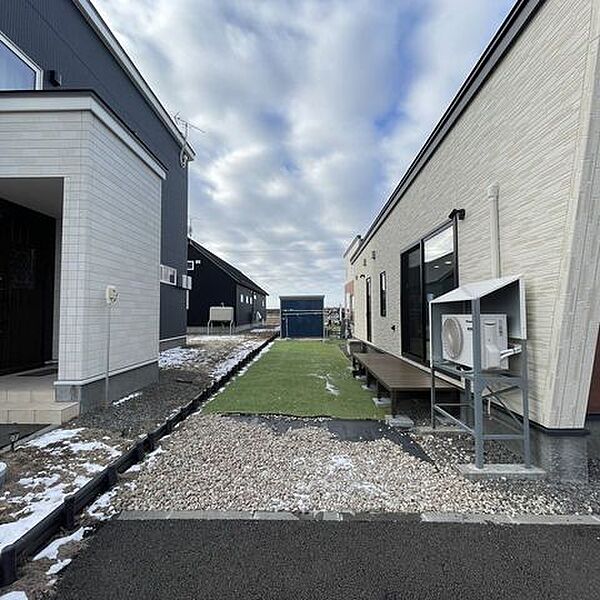 detached 北海道勇払郡厚真町字上厚真
地図を見る