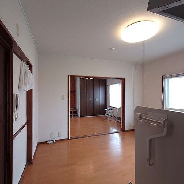 apartment 北海道苫小牧市日新町３丁目4-2
地図を見る