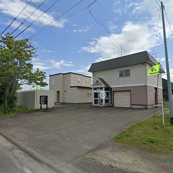 detached 北海道勇払郡安平町遠浅713-62
地図を見る