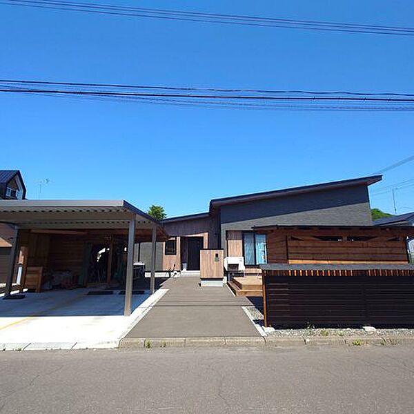 detached 北海道白老郡白老町字萩野
地図を見る