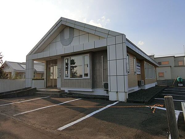 田村歯科医院 680m