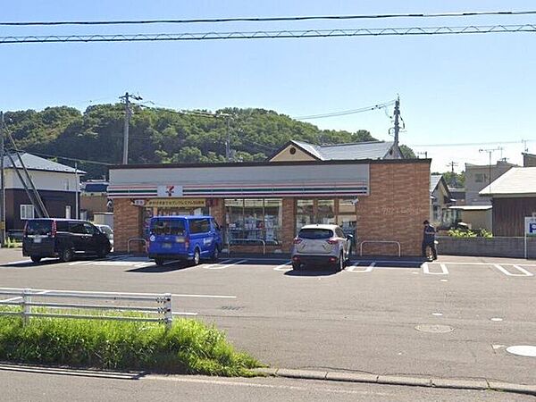 セブンイレブン　知利別店 2680m