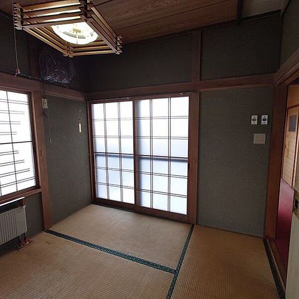 detached 北海道勇払郡安平町安平74
地図を見る