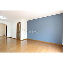 メゾンＫ 102 1階2LDKのリビング/ダイニング