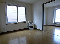 サン・タバサ月寒参番館 105 2階1LDKのリビング/ダイニング