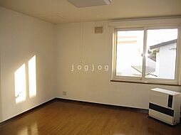 アイランド26 202 2階1LDKのリビング/ダイニング