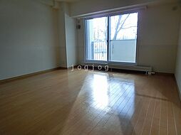 ホーリーフォート南平岸 104 1階3LDKのリビング/ダイニング