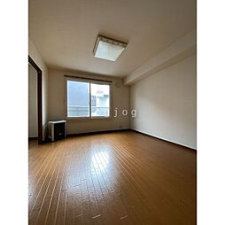 プリムローズI 202 2階3LDKのリビング/ダイニング