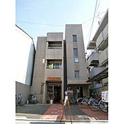 北野白梅町駅より徒歩5分 築48年5ヶ月 3階建の賃貸物件