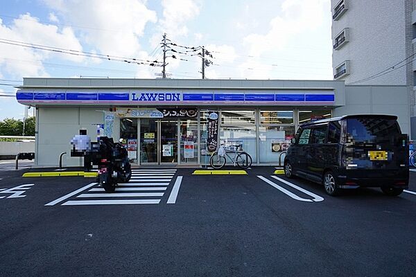 ローソン　福岡下原四丁目店