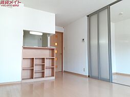 アンベリール 2階1LDKのリビング/ダイニング