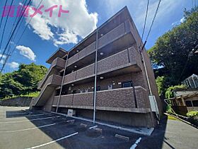 三重県四日市市東坂部町（賃貸マンション1K・3階・32.00㎡） その1