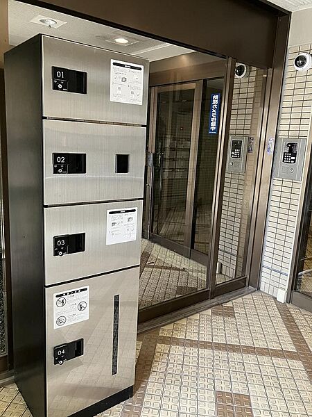 宅配ボックス