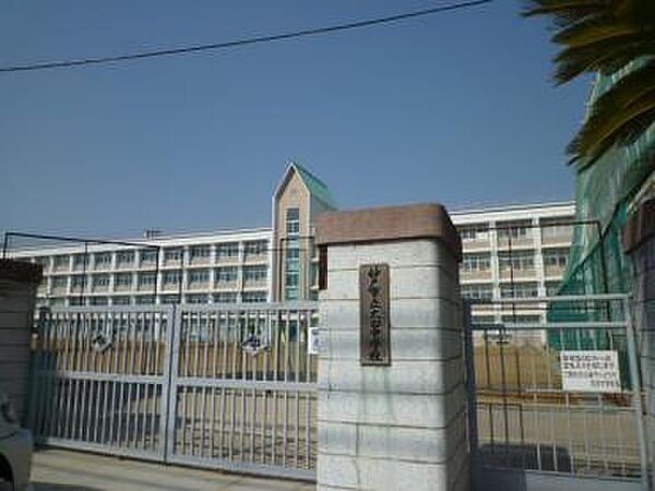 画像3:神戸市立鷹取中学校