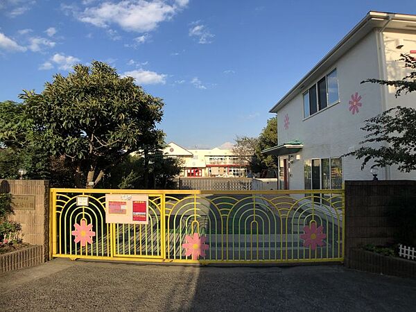 コスモス幼稚園まで　840m　徒歩約11分●【保育時間】午前8時30分から午後2時（預かり保育有）【特に力を入れるカリキュラム】自然・実体験