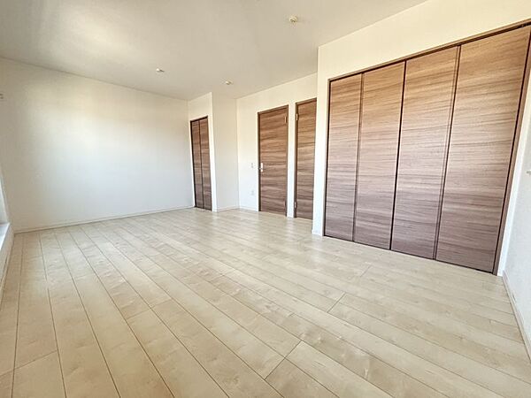 収納も充実しており、お部屋がスッキリまとまります！