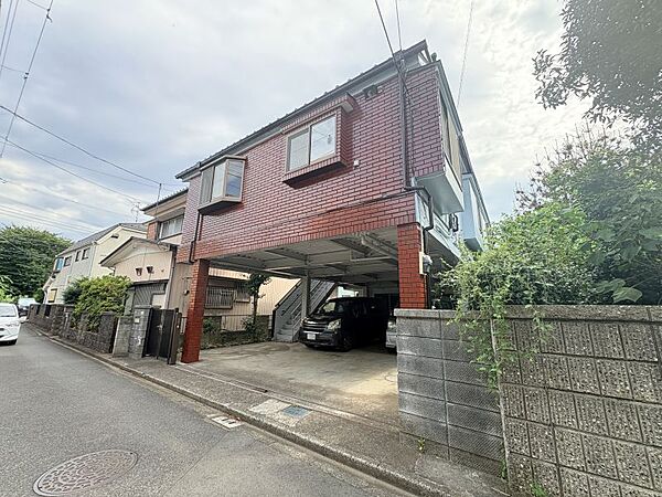 小学校まで徒歩約5分！子育て世帯にもおすすめの環境です。