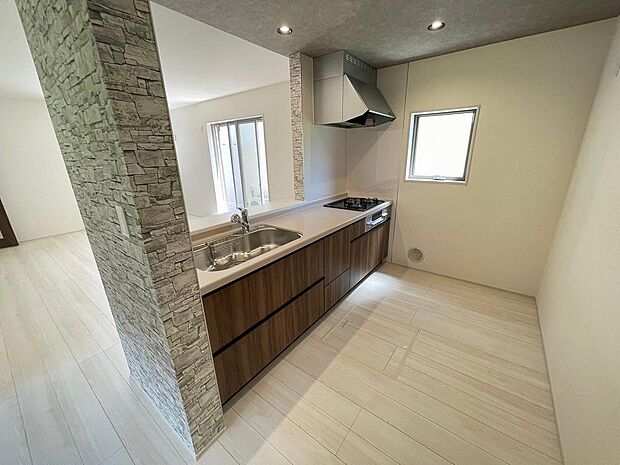 〜サンケイ商事にお任せください〜当社は地元密着型　お客様のご要望・期待にお応えします。