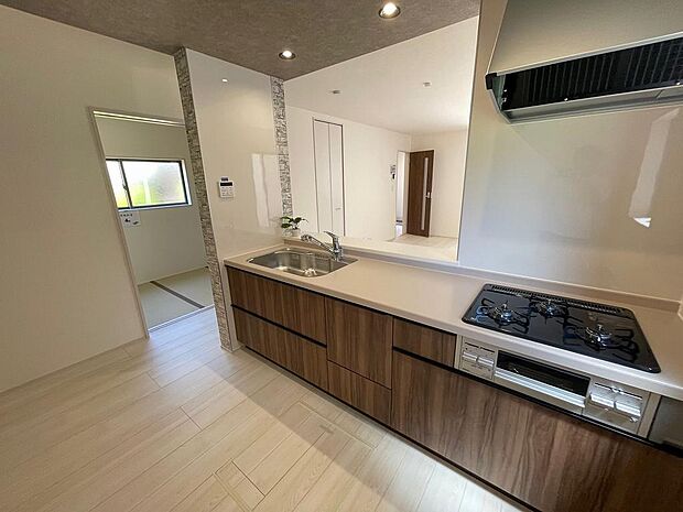 〜サンケイ商事にお任せください〜当社は地元密着型　お客様のご要望・期待にお応えします。