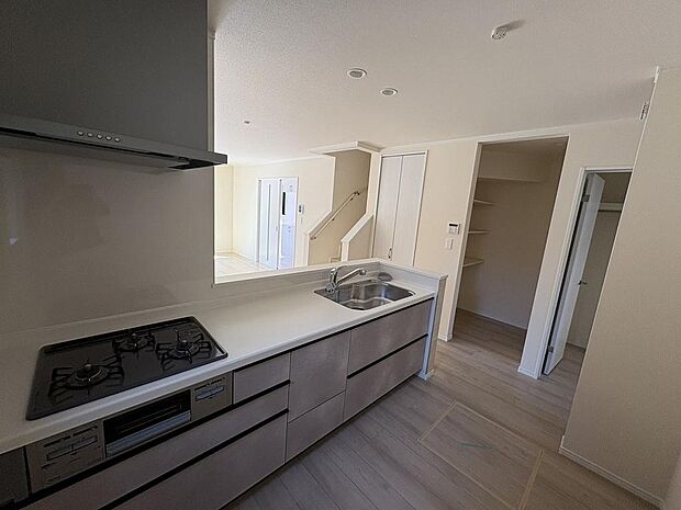 〜サンケイ商事にお任せください〜当社は地元密着型　お客様のご要望・期待にお応えします。