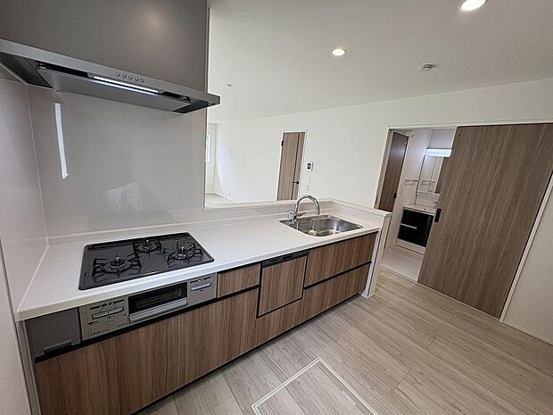 〜サンケイ商事にお任せください〜当社は地元密着型　お客様のご要望・期待にお応えします。