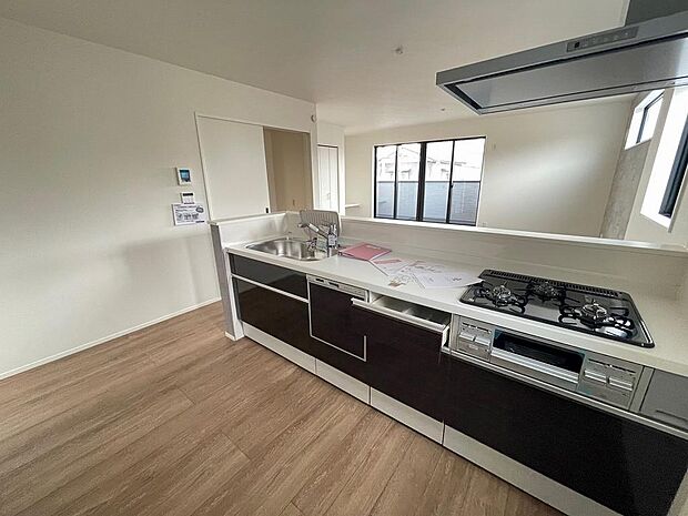 〜サンケイ商事にお任せください〜当社は地元密着型　お客様のご要望・期待にお応えします。