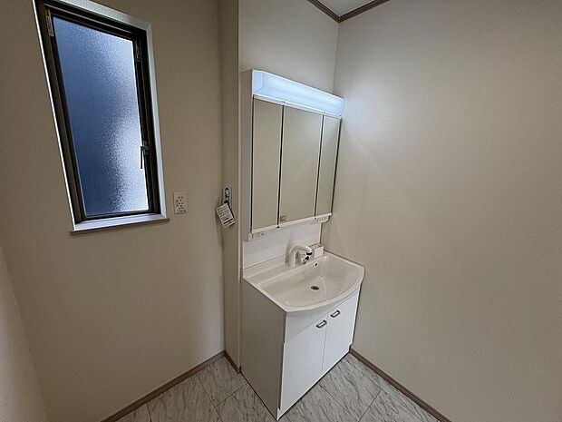 〜サンケイ商事にお任せください〜当社は地元密着型　お客様のご要望・期待にお応えします。