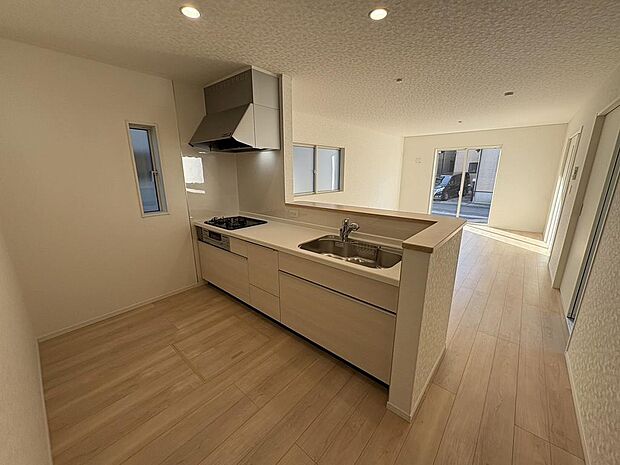 〜サンケイ商事にお任せください〜当社は地元密着型　お客様のご要望・期待にお応えします。