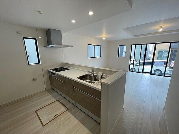 〜サンケイ商事にお任せください〜当社は地元密着型　お客様のご要望・期待にお応えします。