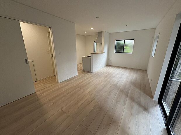 〜サンケイ商事にお任せください〜当社は地元密着型　お客様のご要望・期待にお応えします。