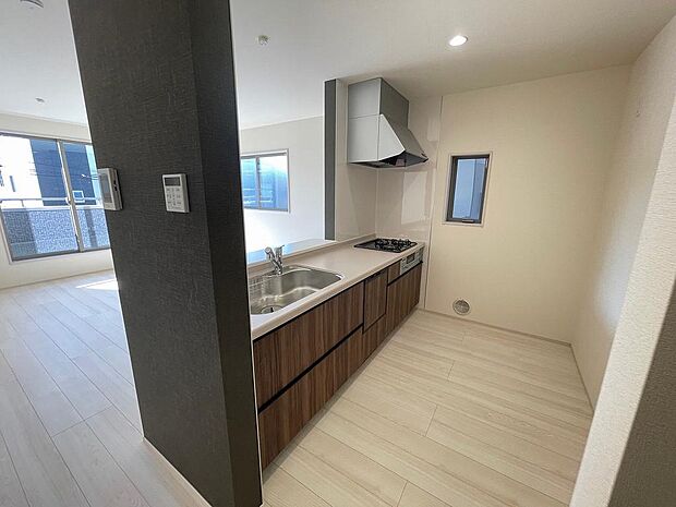 〜サンケイ商事にお任せください〜当社は地元密着型　お客様のご要望・期待にお応えします。